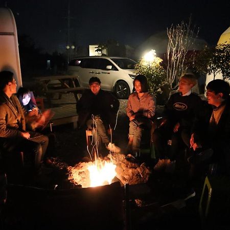 Jeju Starlight Glamping Villa Exteriör bild