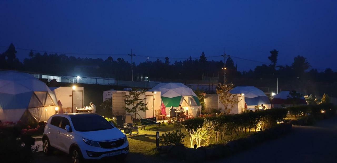 Jeju Starlight Glamping Villa Exteriör bild